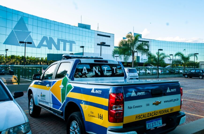 Operação de fiscalização do transporte semiurbano entre Goiás e DF registra quase R$ 2 mi em multas