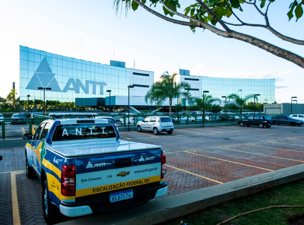 ANTT realiza workshop sobre novo sistema de habilitação de transporte de passageiros 2 Divulgacao 03 ANTT