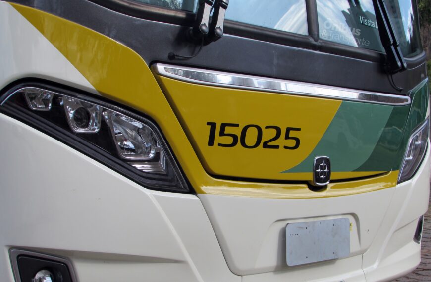 MG: Busscar entrega 17 novas unidades para Gontijo