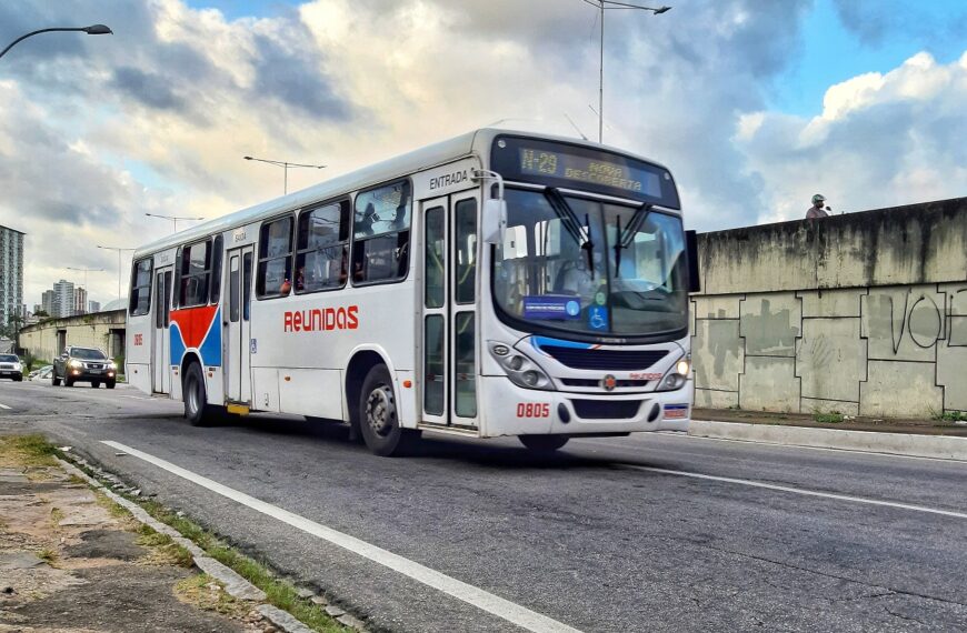 Seturn apresenta laudo técnico e audiência que definiria retorno de 100% da frota de Natal é adiada