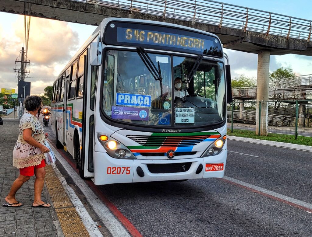 Em 3 anos, viagens do transporte público de Natal diminuem 52,8% 2 Santa Maria 02075 Matheus