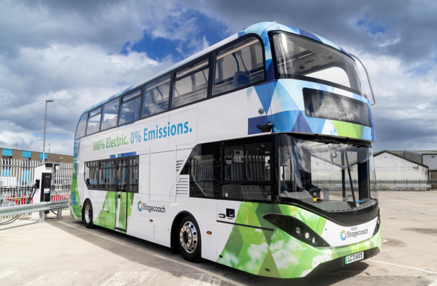 Internacional: BYD entrega unidade 1000 de ônibus elétrico na Escócia