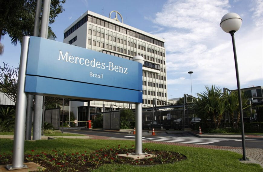 Mercedes-Benz e SENAI lançam novo curso de aprendizagem industrial focado em tecnologias do futuro