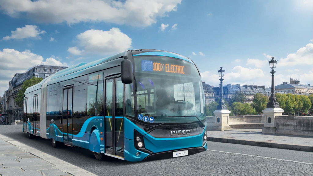 LAT.BUS 2022: Iveco apresenta nova linha Euro VI, chassi 17-210 GNV e o ônibus urbano elétrico E-Way 10 E Way 5.png 621088