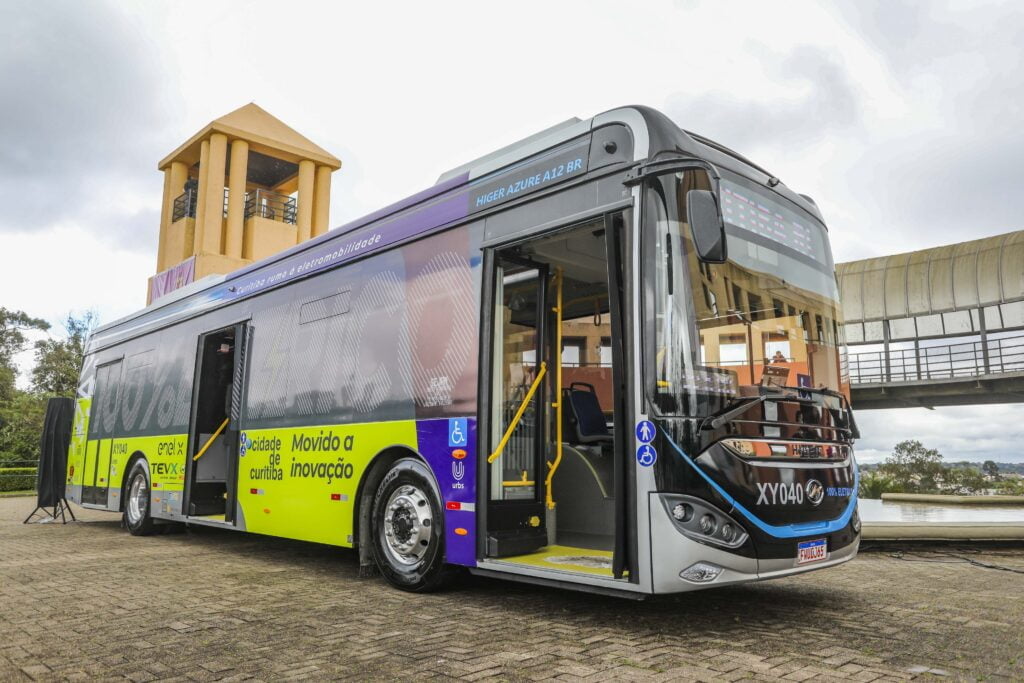 Grupo chinês Higer Bus vai abrir fábrica de ônibus elétrico no Ceará 2 00356576 Daniel Castellano SMCS pref curitiba