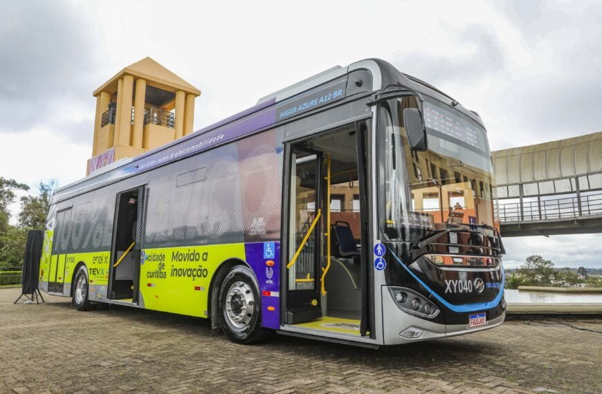 Grupo chinês Higer Bus vai abrir fábrica de ônibus elétrico no Ceará