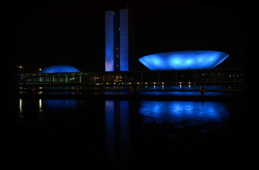 Projeto de Lei garante transporte público gratuito a autistas