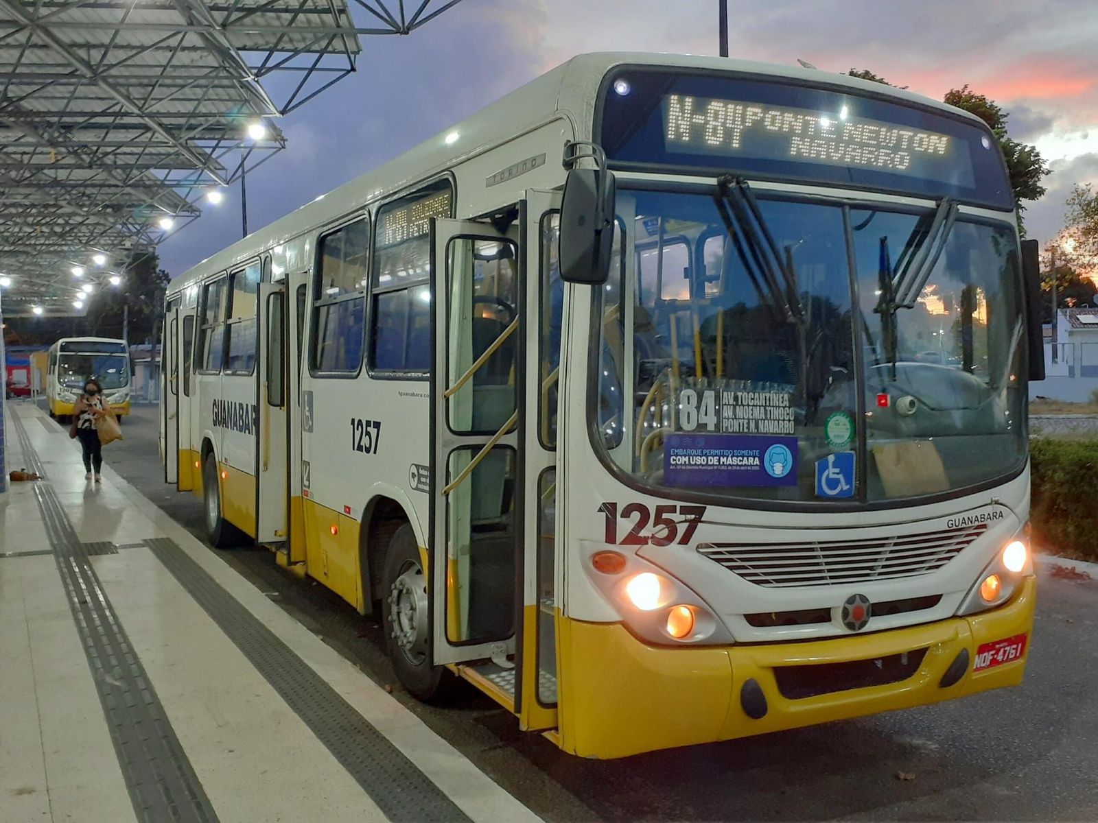 Interdição na Avenida Rio Doce altera rotas de ônibus na zona Norte de Natal