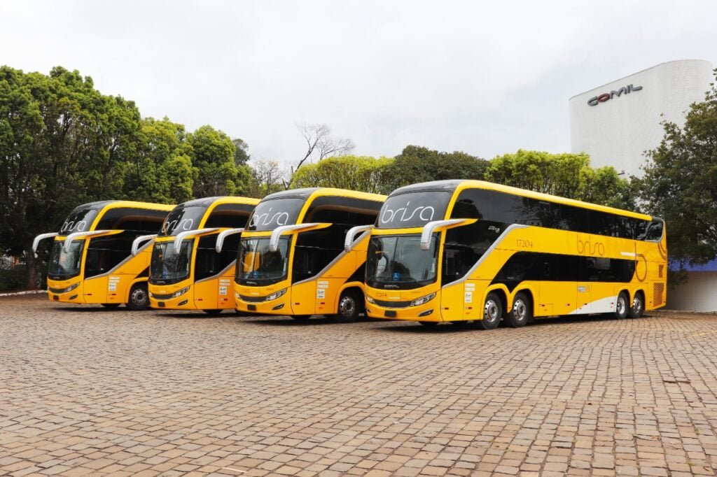 Comil entrega primeiros Invictus DD 2023 para Grupo Guanabara 2 comil guanabara site Technibus