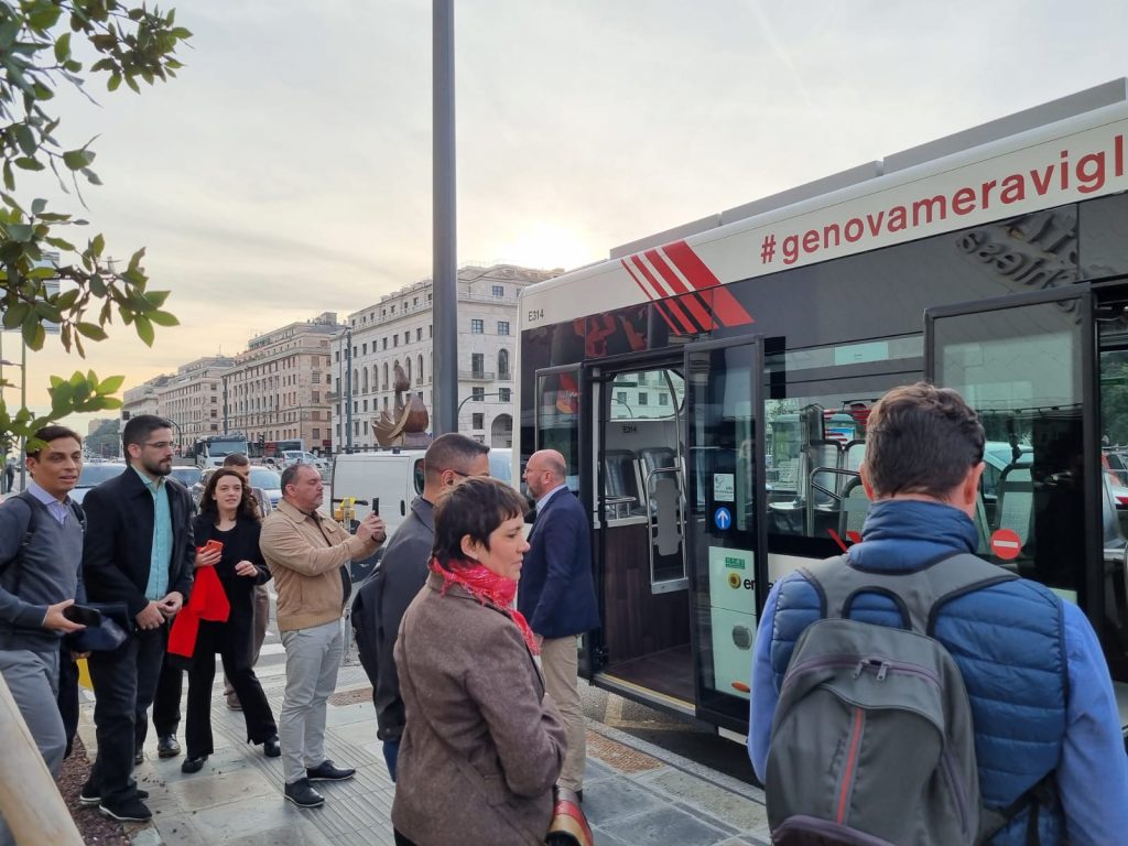 Delegação de prefeitos brasileiros conhece iniciativas de sustentabilidade no transporte italiano 8 Divulgacao FNP