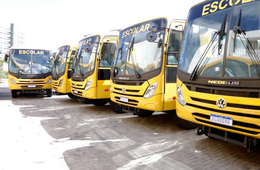 Com 86 novos veículos, Governo do RN renova frota de ônibus escolares