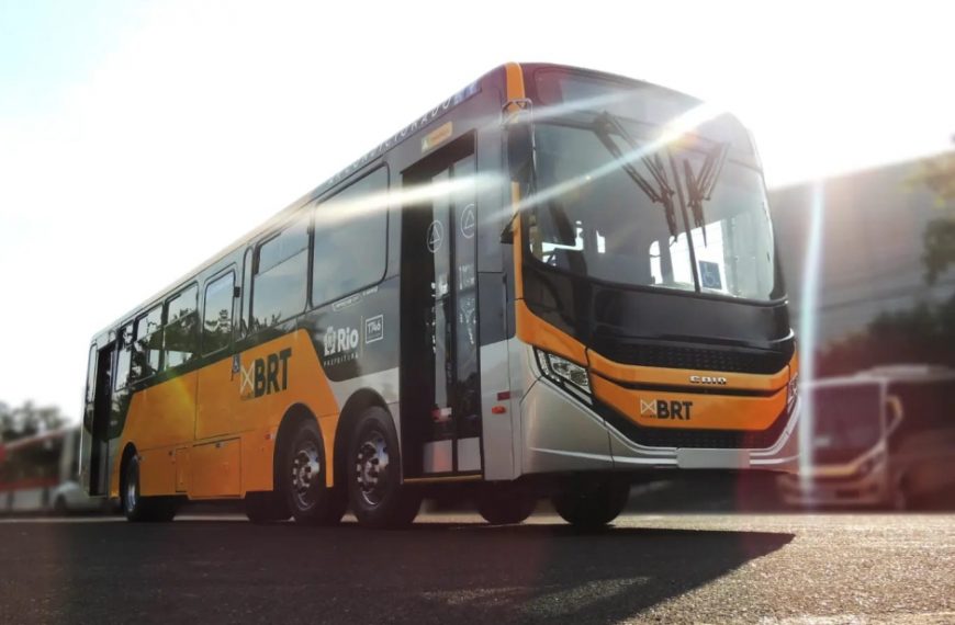 RJ: Caio Induscar entrega 35 ônibus novos para BRT do Rio de Janeiro