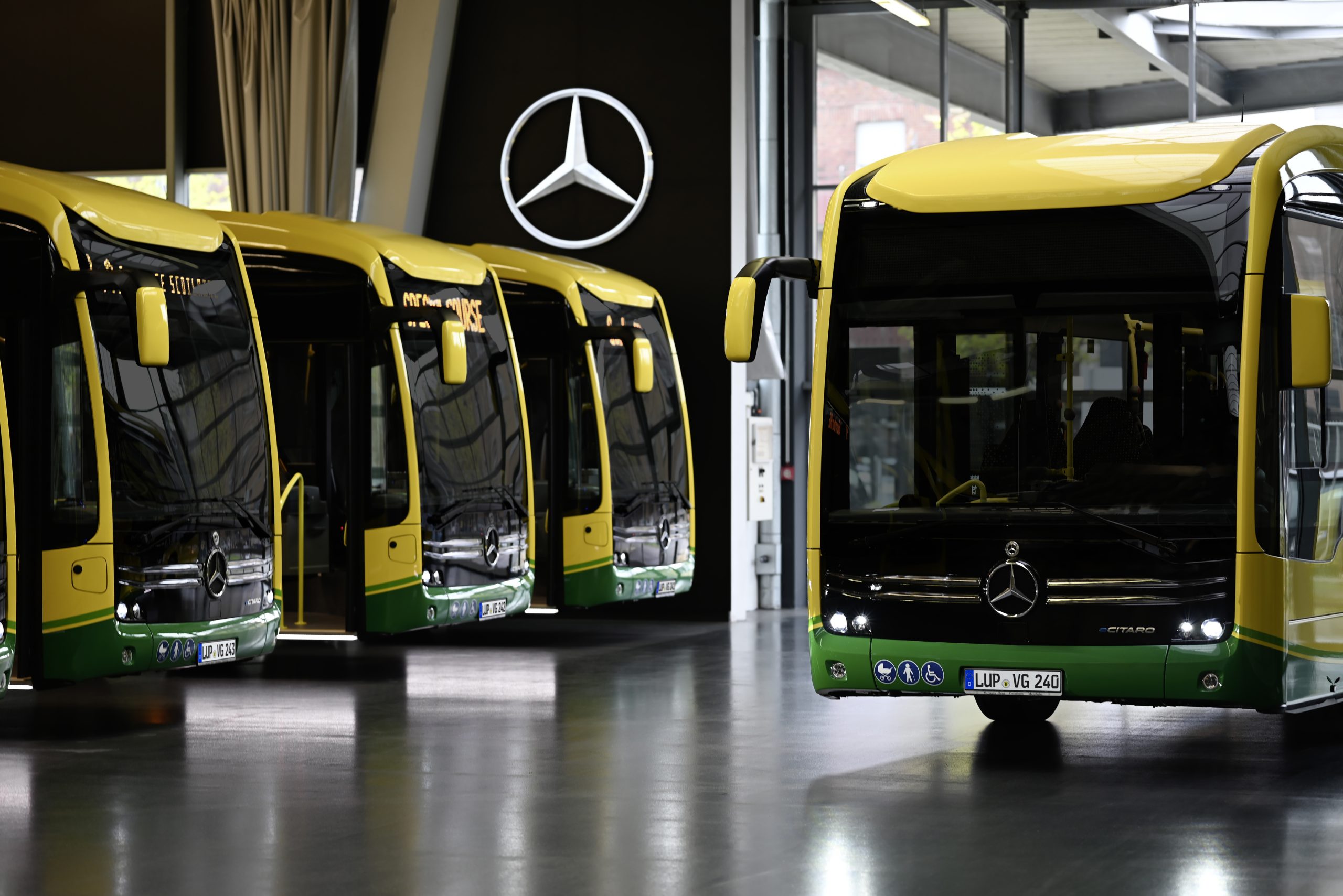 Internacional: Ônibus eCitaro da Mercedes-Benz eletrifica rotas intermunicipais na Alemanha