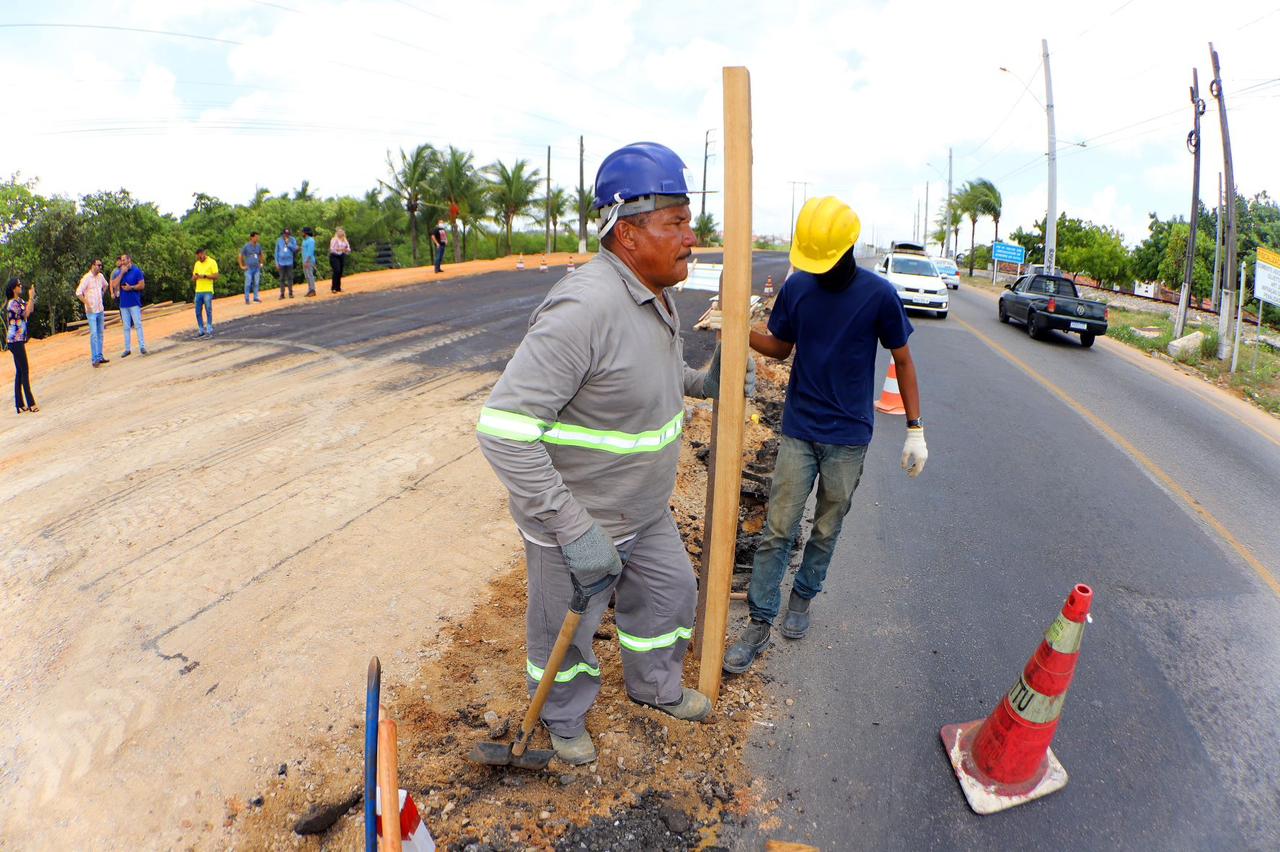 Duas linhas de ônibus mudam de itinerário em nova fase de obras da Felizardo Moura