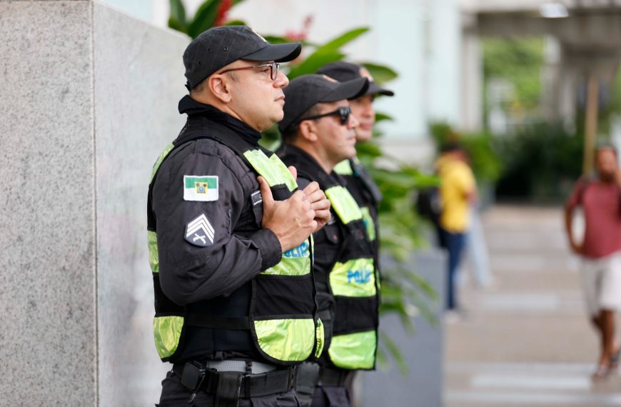 Ônibus só saem das garagens em Natal ao nascer do sol, informa SINTRO / RN