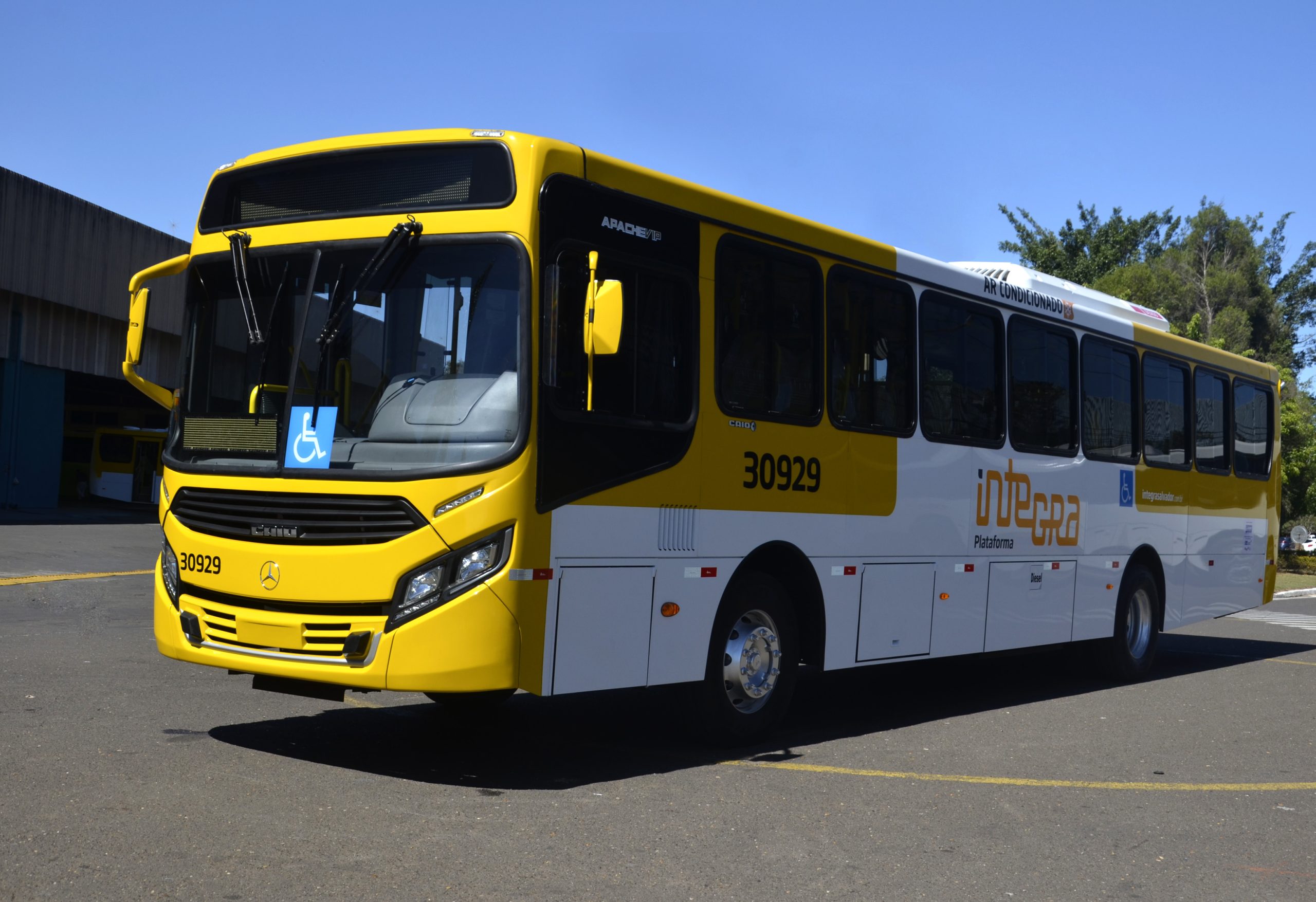 Concessionária Integra Plataforma abre mais de 40 vagas para motoristas mulheres em Salvador