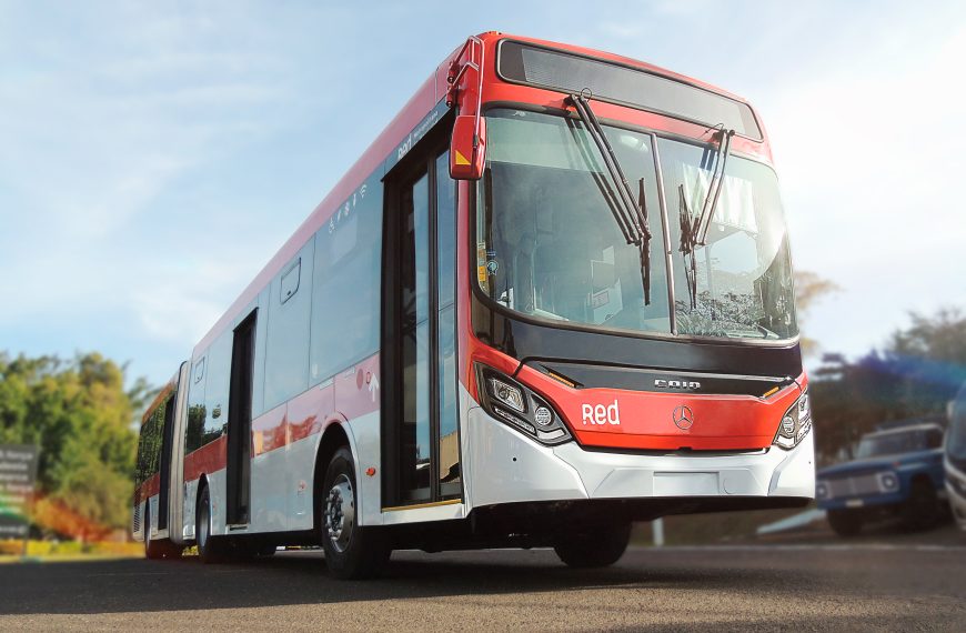 Internacional: Mercedes-Benz e Caio entregam 82 ônibus para sistema de transporte público de Santiago, no Chile