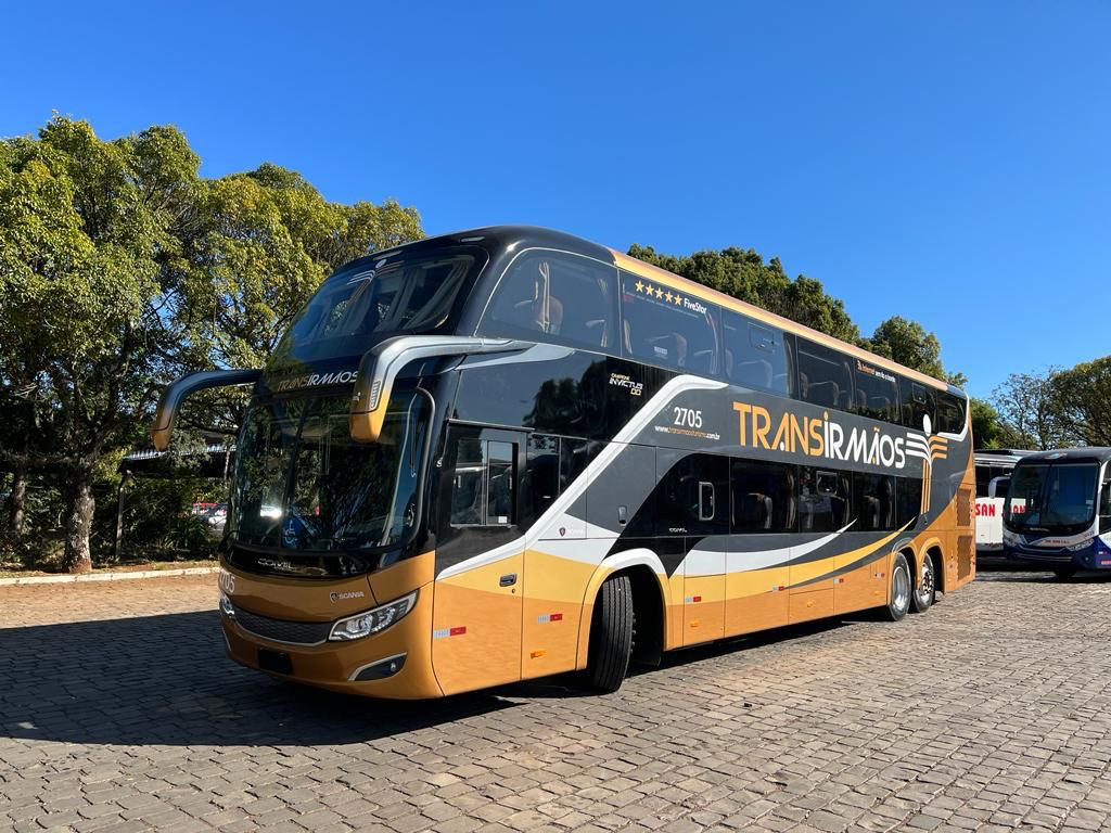 MG: Transirmãos recebe o seu primeiro Campione Invictus DD 2023, da Comil 2 Divulgacao Transirmaos Turismo
