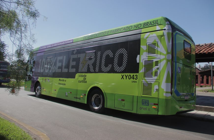 PR: Caio, Eletra e Weg apresentam ônibus elétrico em Curitiba