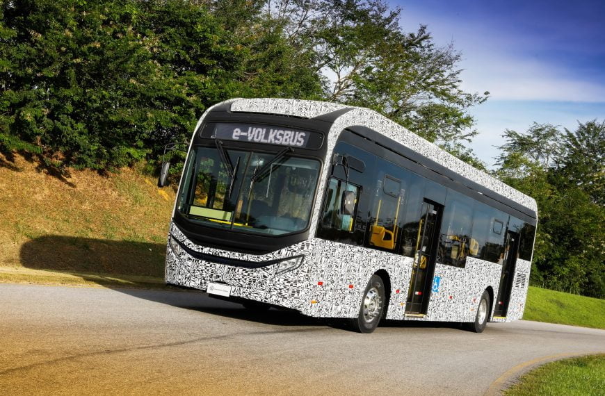 Volkswagen inicia testes com primeiro protótipo de ônibus elétrico da marca no Brasil
