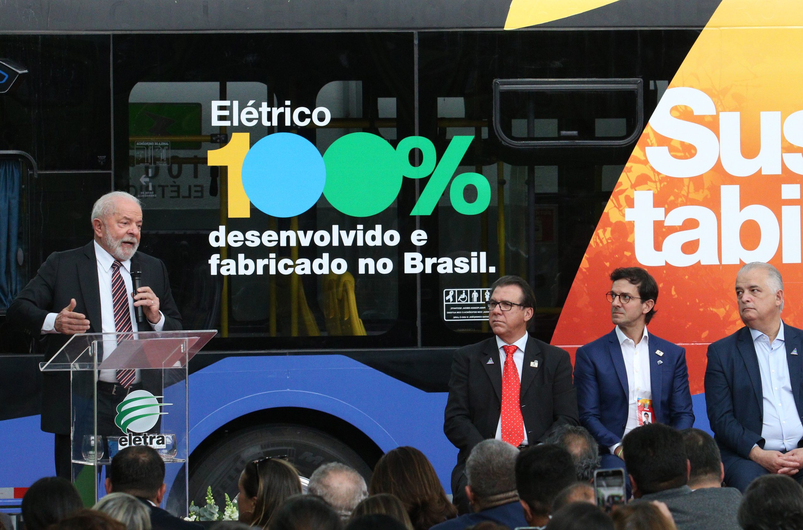 SP: Com presença de Lula, Eletra inaugura fábrica de ônibus elétricos