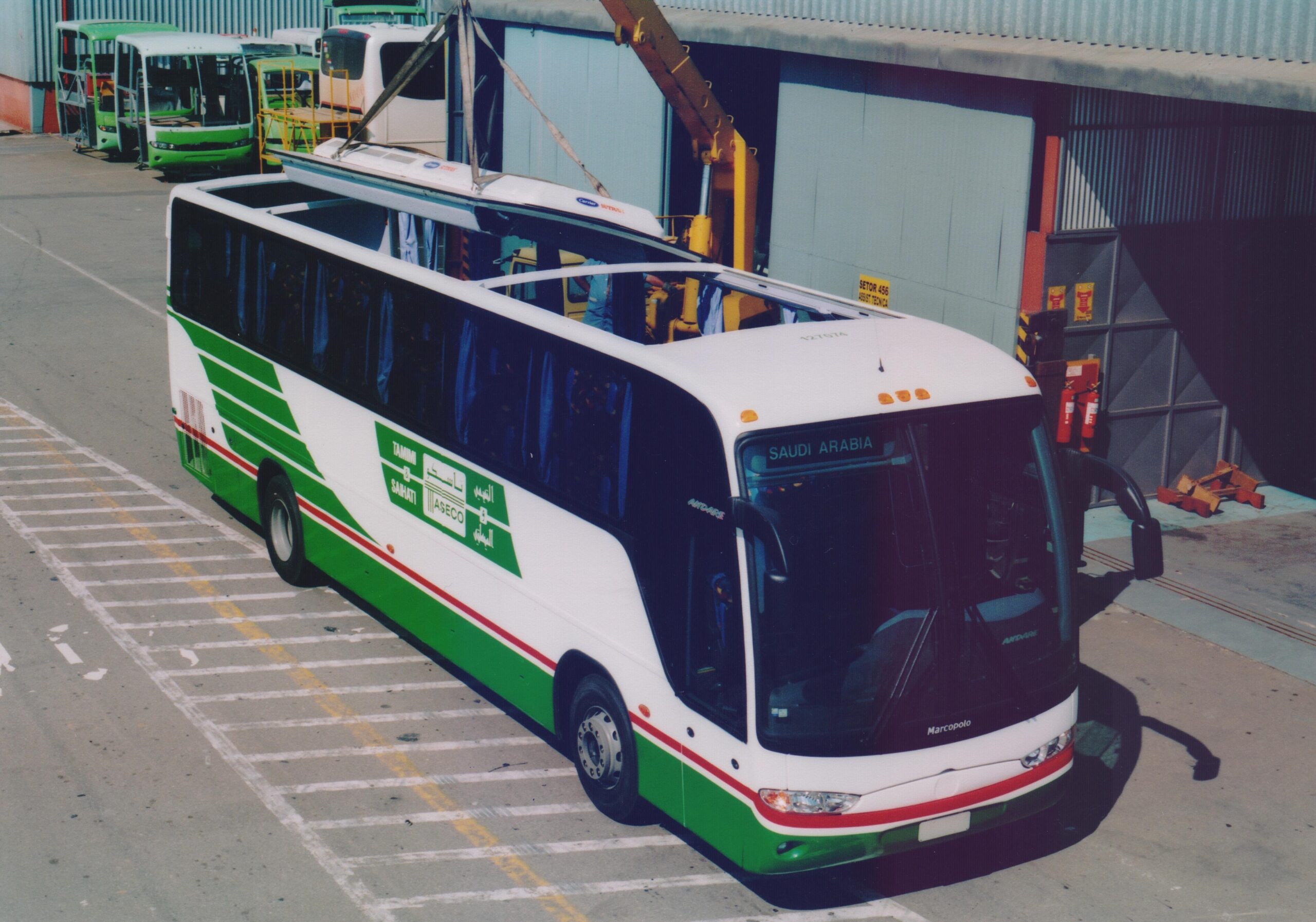Internacional: Ônibus sob medida para peregrinos marcam os 30 anos Volksbus