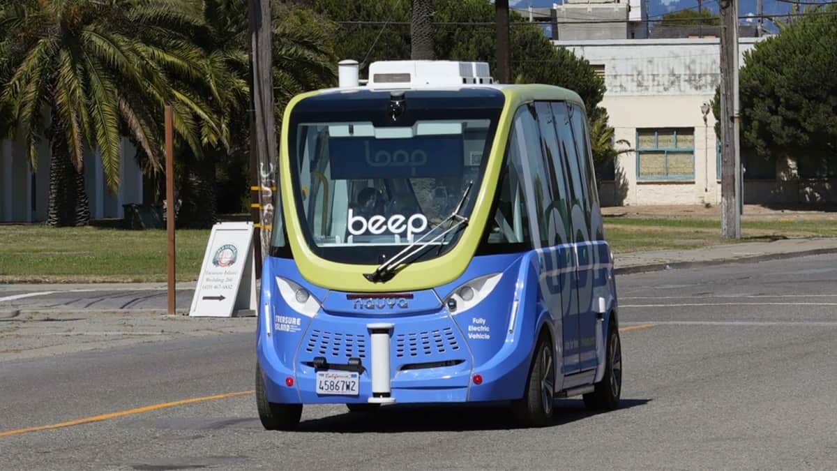 Internacional: Além de ‘robotáxis’, cidade dos EUA aposta em ônibus autônomos
