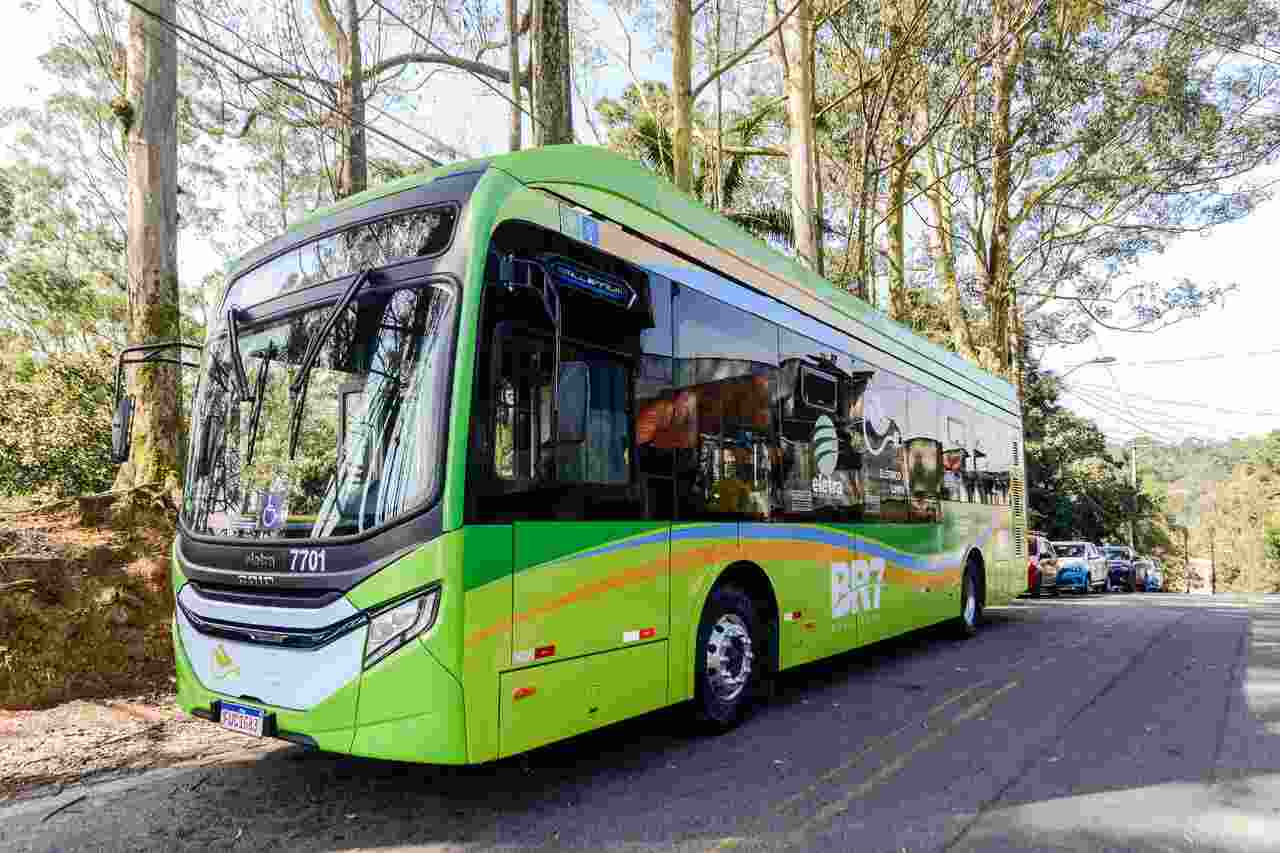 Setor aponta infraestrutura como ponto que demanda mais atenção para expansão de ônibus elétricos no Brasil
