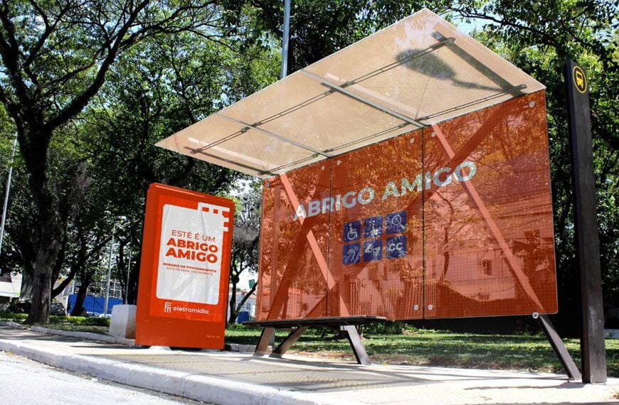 Eletromidia expande o projeto “Abrigo Amigo” com 100 paradas em São Paulo, Campinas e Rio de Janeiro