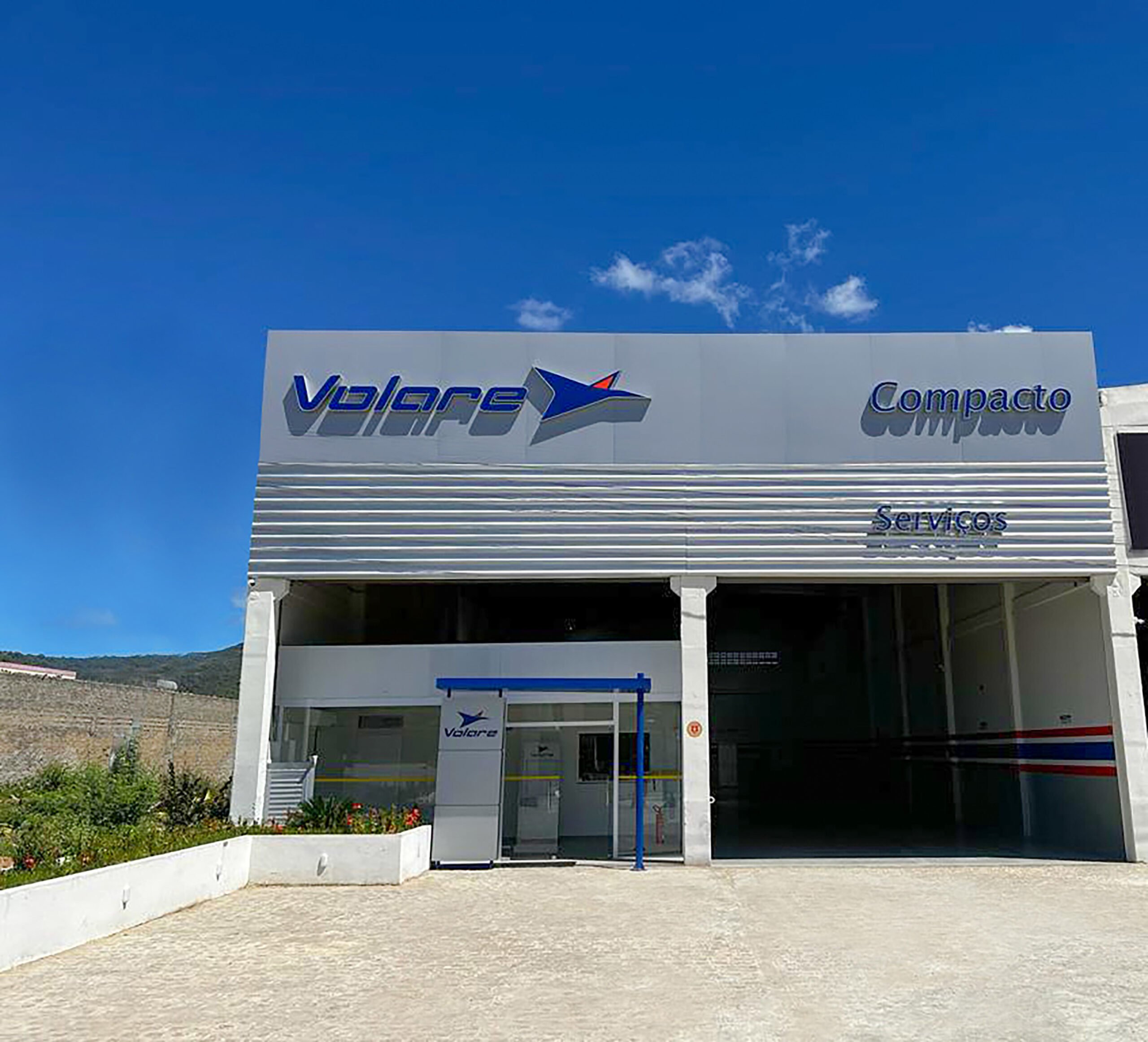 PE: Compacto inaugura mais uma concessionária Volare na cidade de Arcoverde