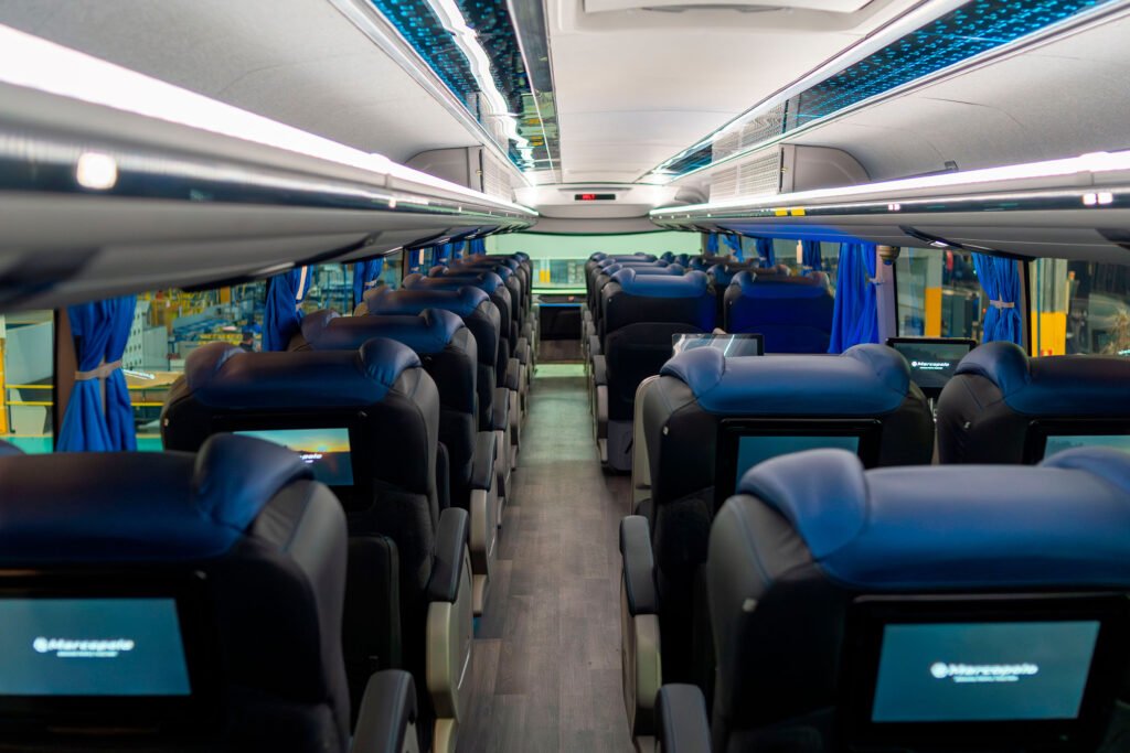 Demanda por ônibus rodoviários no trecho Rio-São Paulo cresce após alta na tarifa da aviação 2 25092023 Marcopolo modelos avancados Busworld 2023 5 Secco