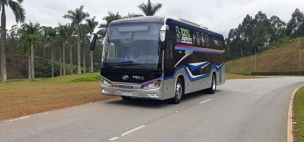 RJ: TEVX Higer marca presença na FEPRO 2023 1 Divulgacao TEVX Higer Bus