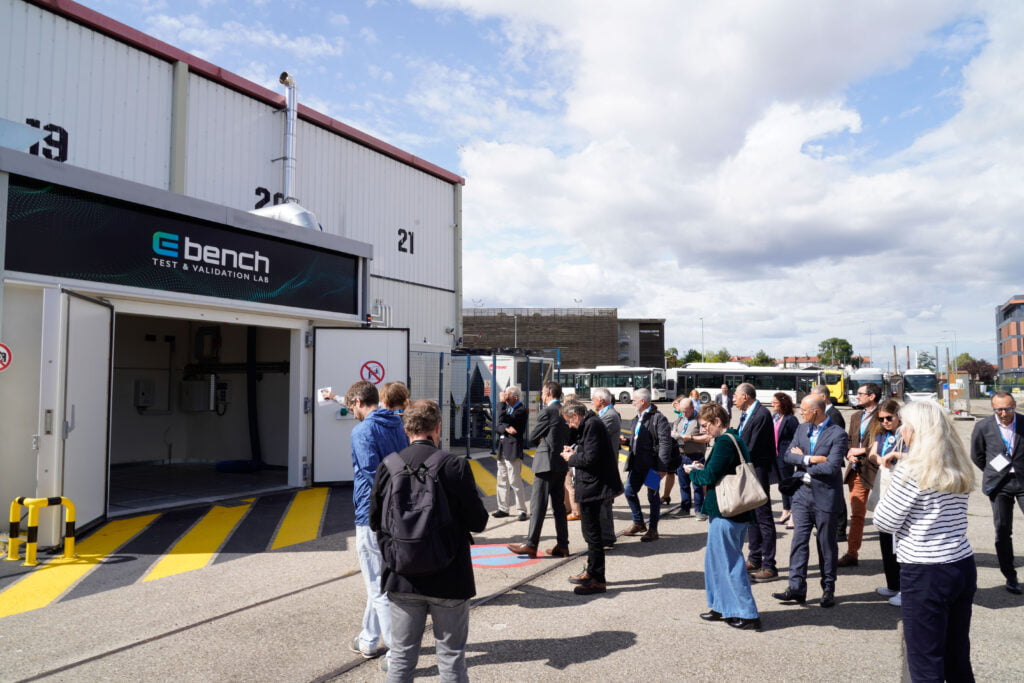 Internacional: IVECO BUS inaugura a E-BENCH, nova e exclusiva instalação de testes na Europa 2 E Bench 8 IVECO