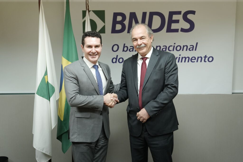 BNDES e Cidades selam acordo para melhorar mobilidade em centros urbanos 8 DSC08695 BNDES