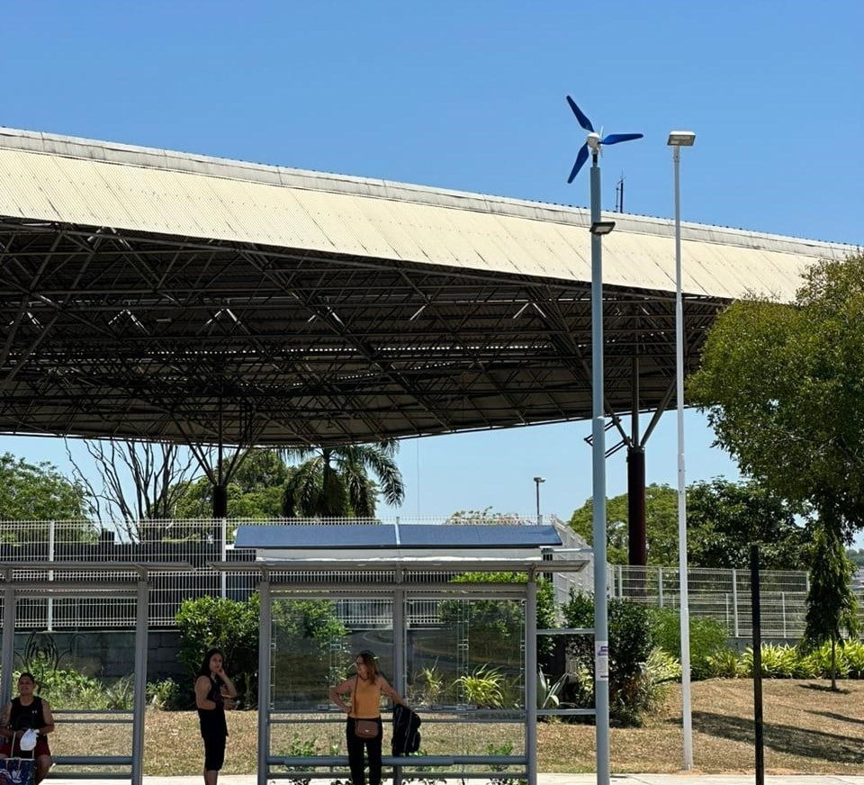 ES: Startup capixaba inaugura ponto de ônibus sustentável com apoio da Fapes 2 Divulgacao Governo ES