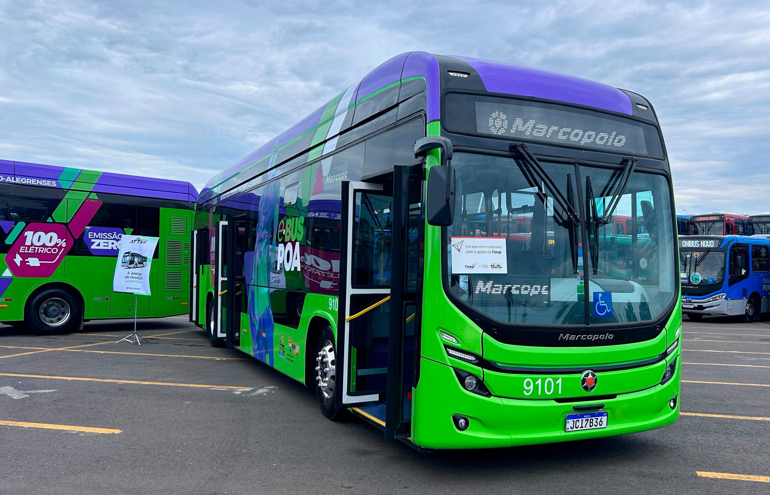 Enchentes adiam planos e Porto Alegre ainda fará testes com ônibus elétricos recém adquiridos