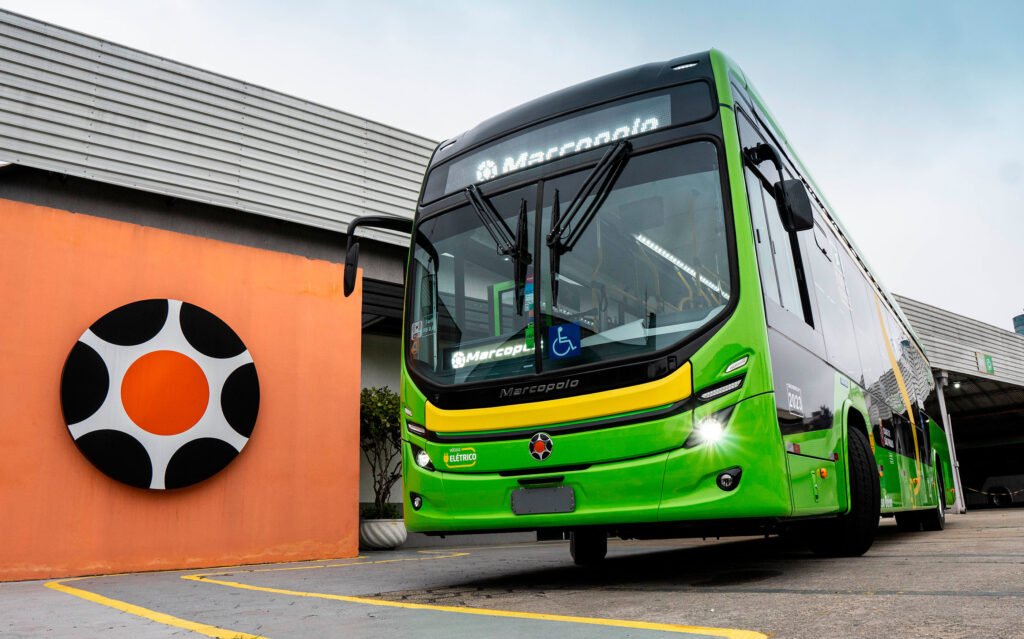 Fundação Marcopolo destina recursos para auxiliar vítimas das chuvas no Rio Grande do Sul 2 21122023 Marcopolo Attivi Integral SPTrans 03 Secco