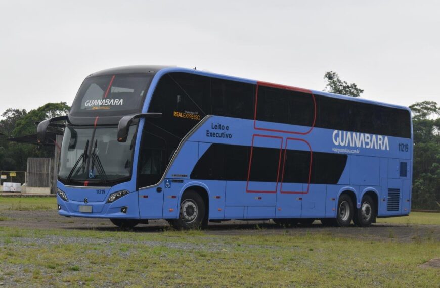 Real Expresso amplia frota com ônibus de dois andares da Busscar