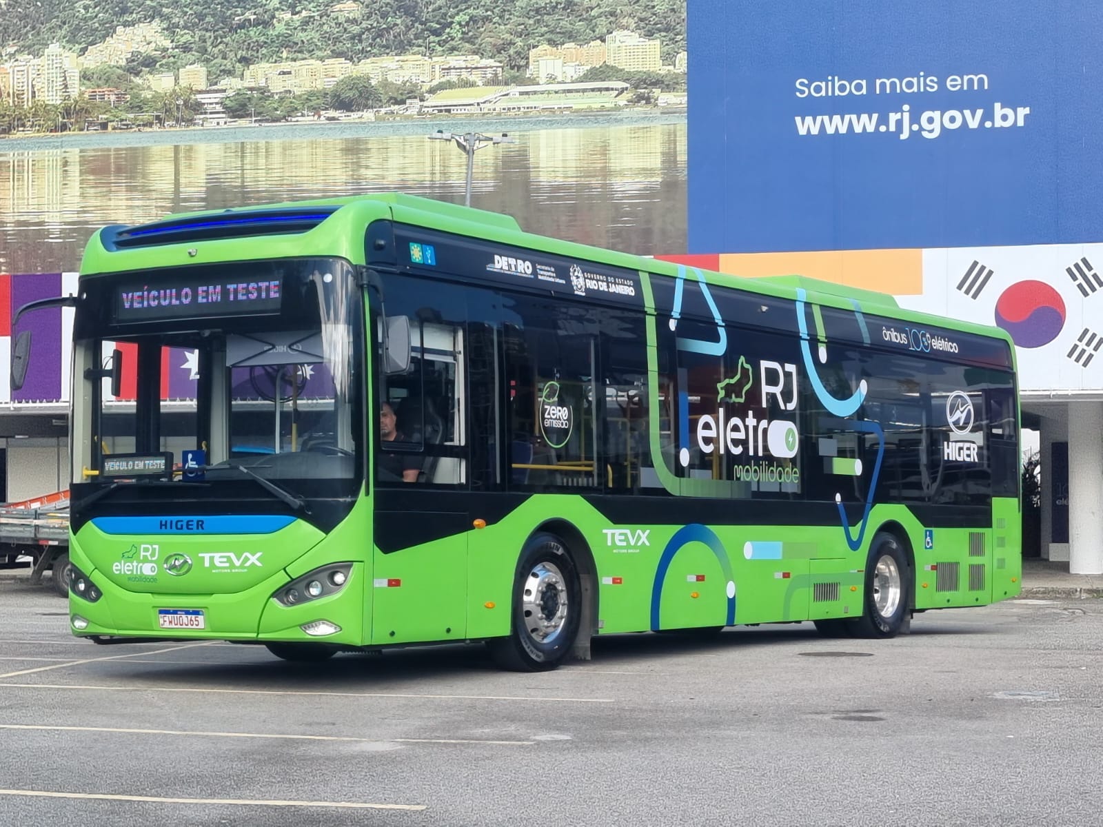 TEVX Higer apresenta tecnologia de ônibus elétrico em fórum de eletromobilidade no Rio de Janeiro