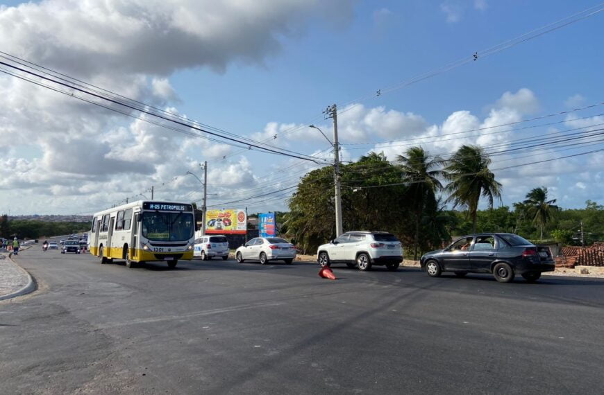 Nova faixa exclusiva para ônibus será implantada na Felizardo Moura a partir de hoje
