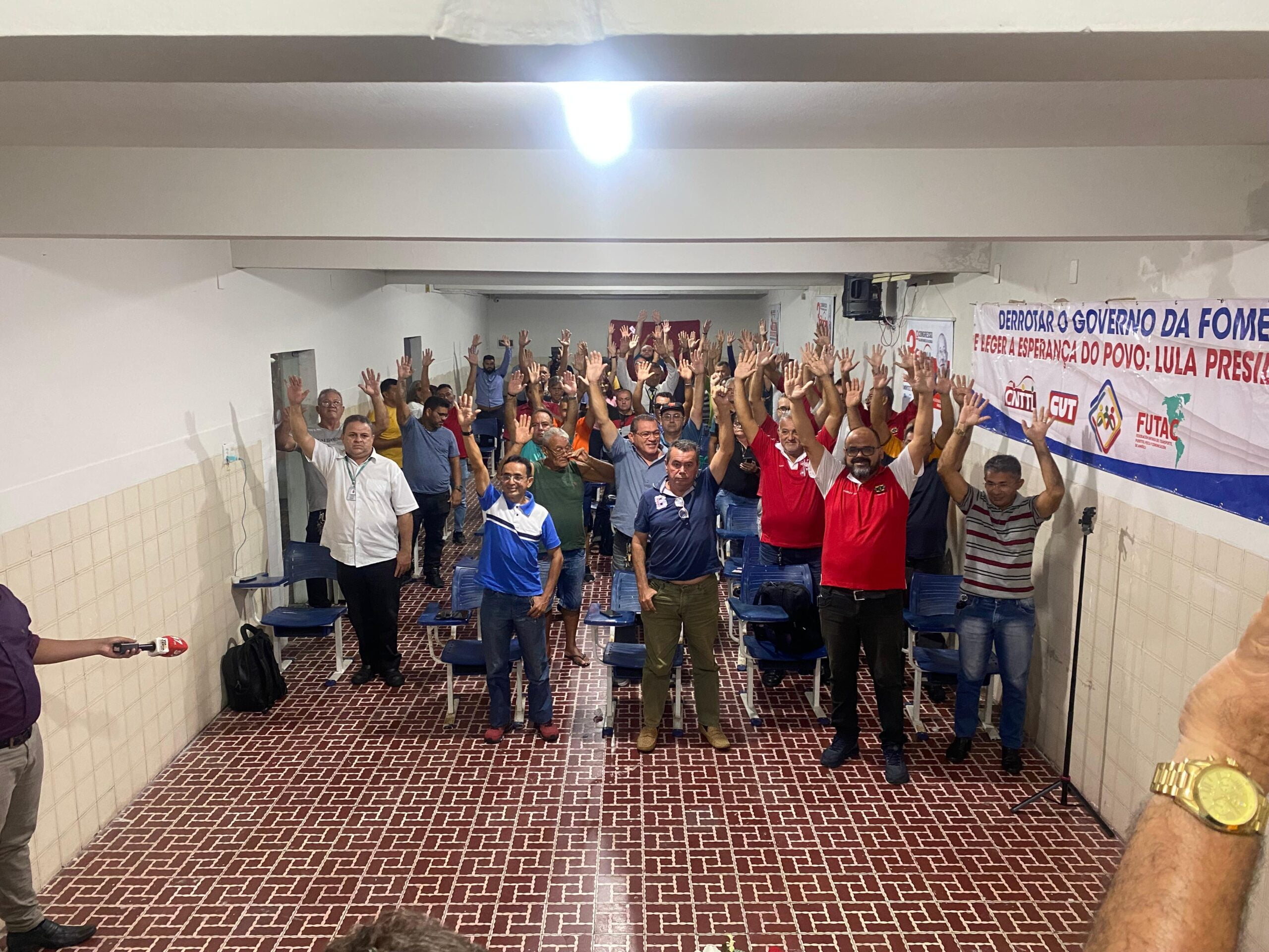 Rodoviários de Natal aprovam indicativo de greve