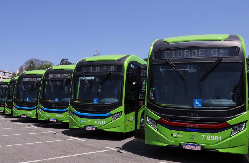 Governo Federal anuncia pacote bilionário para renovação de frota com ônibus menos poluentes