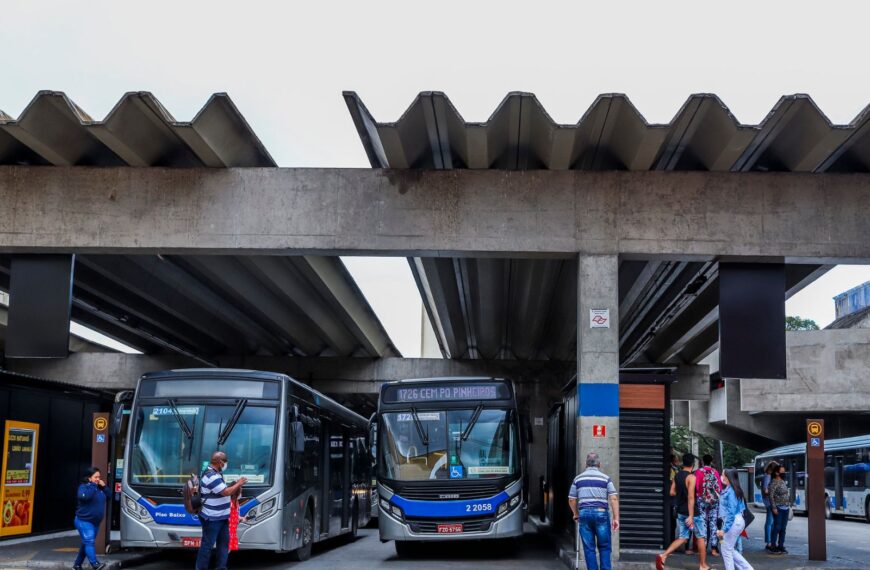 São Paulo firma contrato de R$ 1,2 mi para estudo de reequilíbrio econômico-financeiro do transporte