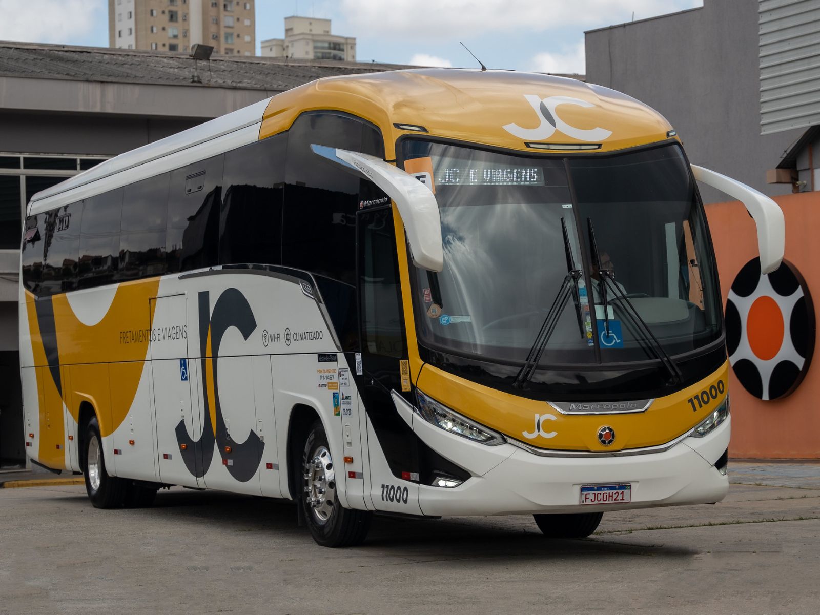 Venda de ônibus no Brasil cai 17% nos quatro primeiros meses de 2024
