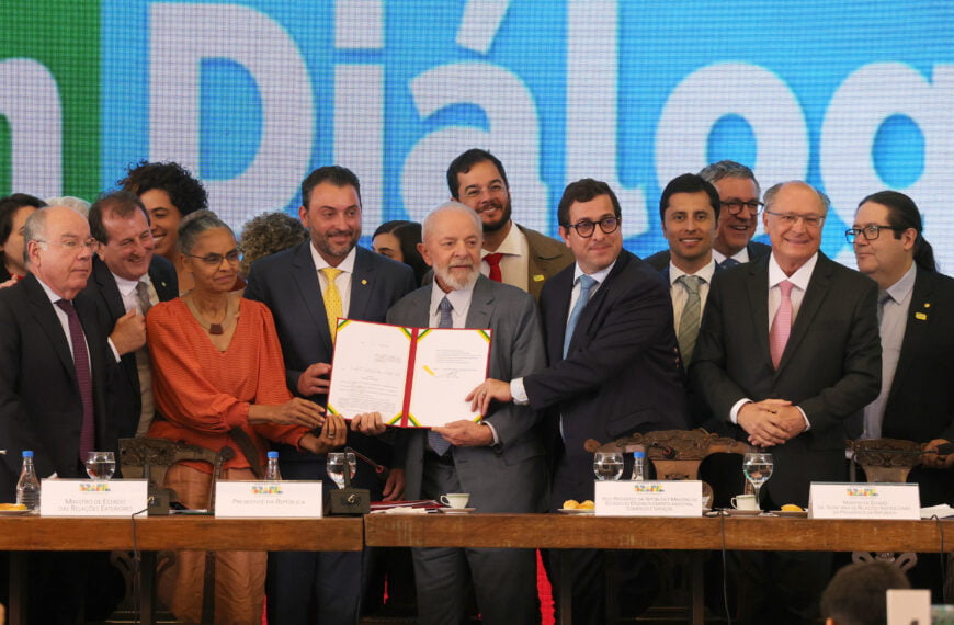 Presidente Lula sanciona lei que cria o Programa Mover