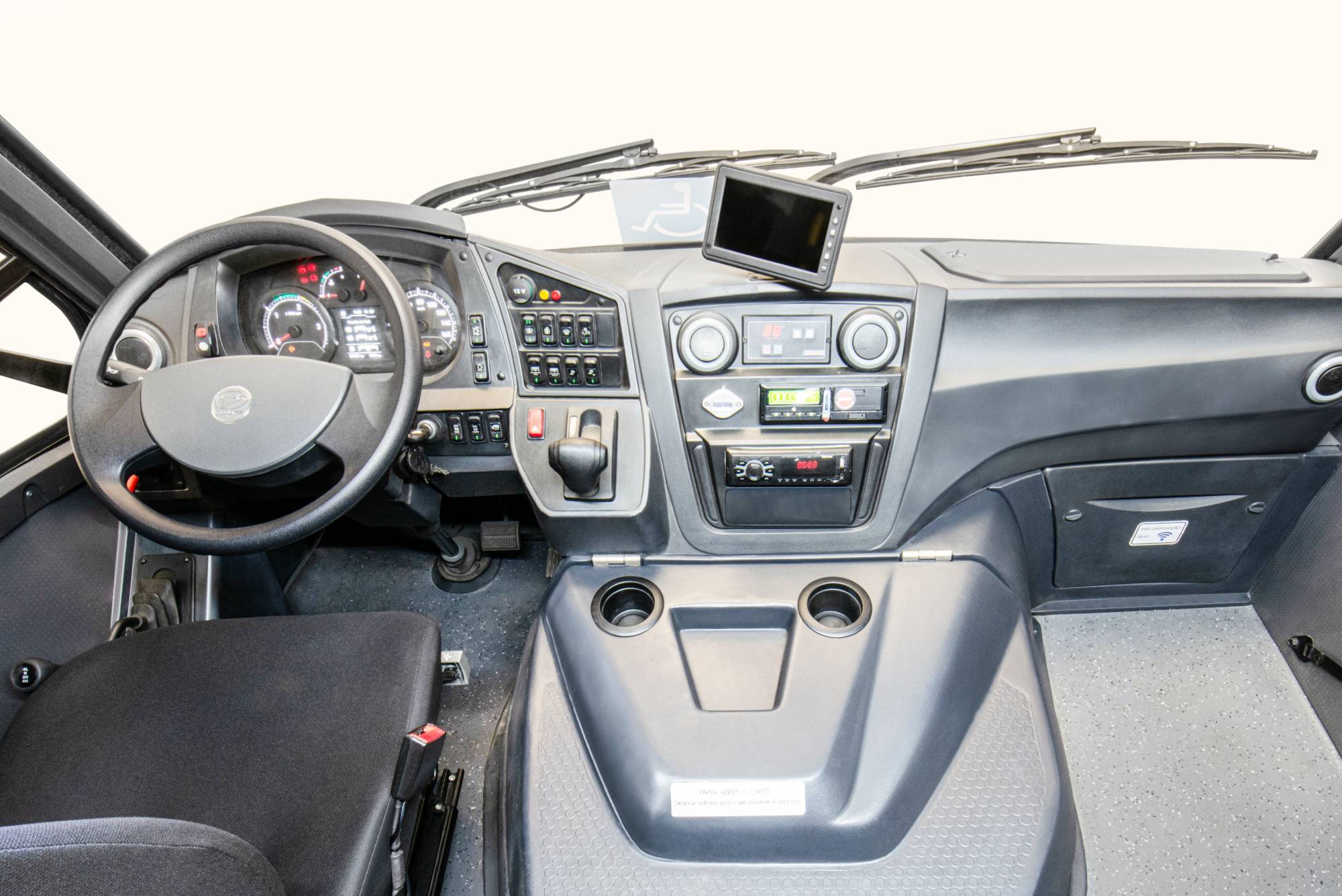 Volare oferece transmissão automática como opcional em linha de micro-ônibus