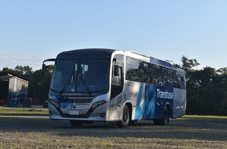 Empresa catarinense Transtusa investe em novos ônibus Busscar para sua frota