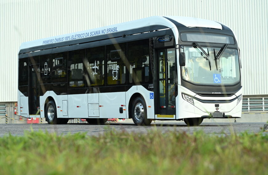 Com ônibus elétrico encarroçado pela Caio, Scania realiza final nacional do Top Team 2025/2026