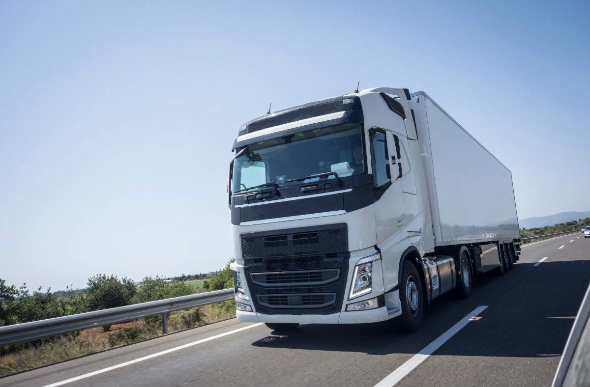 Alto preço dificulta popularização de veículos Euro 6 no transporte de cargas