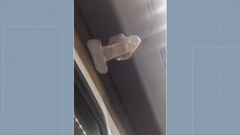 Passageiras usam absorventes para contornar problemas em ônibus do Rio de Janeiro 2 bdrj absorvente3